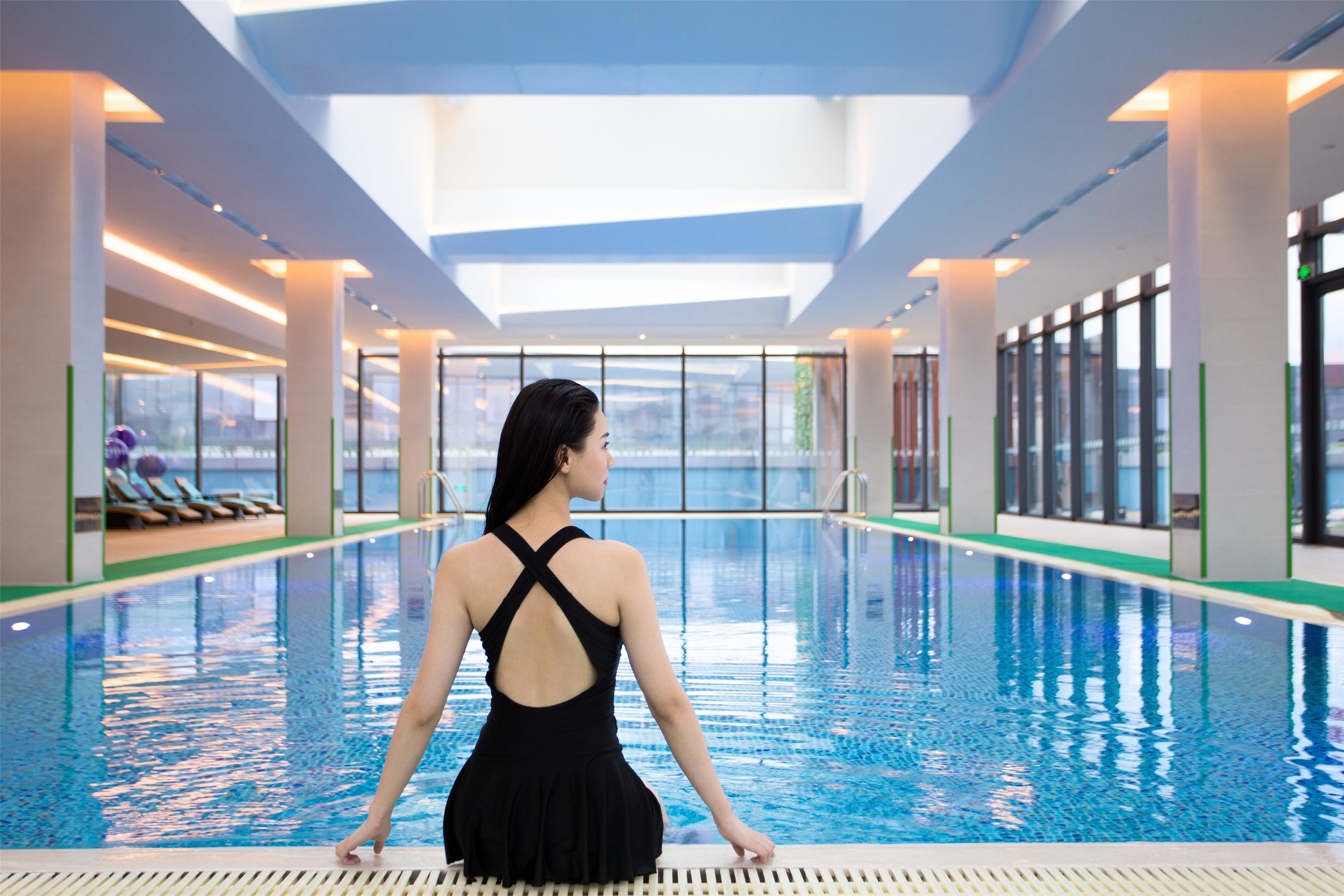 Holiday Inn Wuxi Taihu New City By Ihg Exterior photo